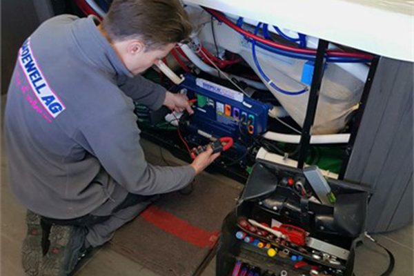 Startseite Abschnitt Service badewell-whrilpool-service-reparatur